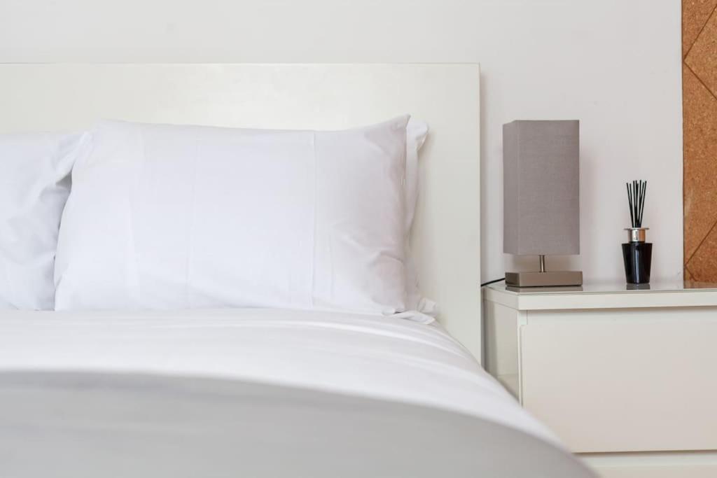 Spacious Retreat 2-Bed In Popular Camden Town London Eksteriør bilde